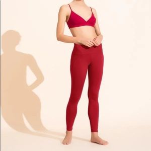 NWT E. Leoty full length red stretchy leggings tights running size extra small